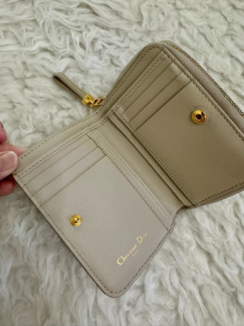 Dior Quilted Leather Zip Wallet in Light Beige with Gold Hardware - Picture 2 of 2